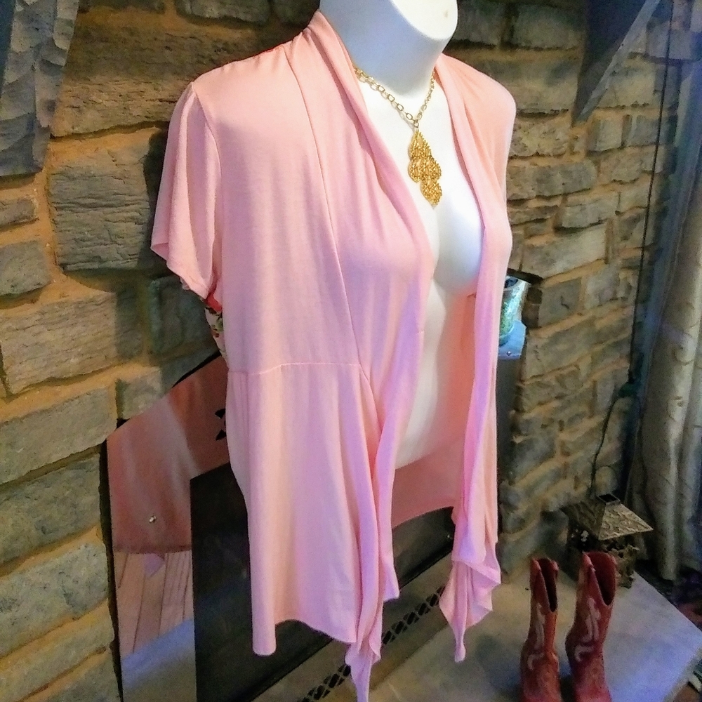2X Flower Sheer top - Picture 4 of 5